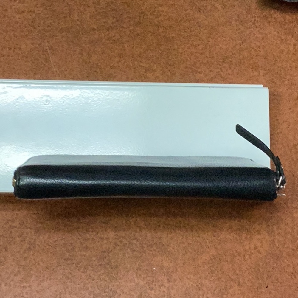 Kate Spade Black Zip-Around Wallet - Picture 3 of 13